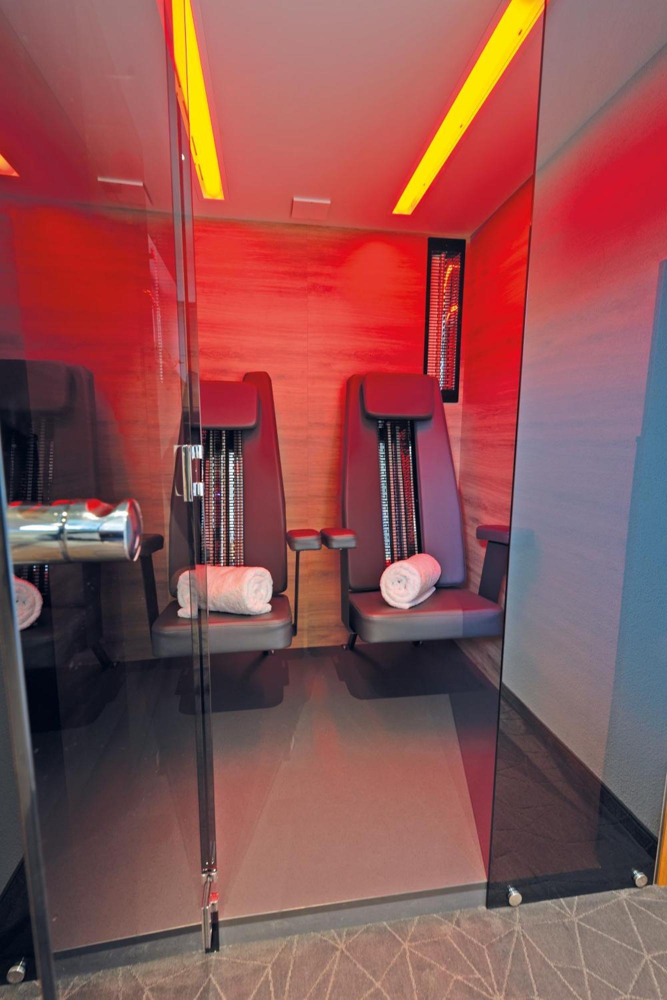 Kur- Und Wellnesshotel Foerch Bad Wörishofen Buitenkant foto