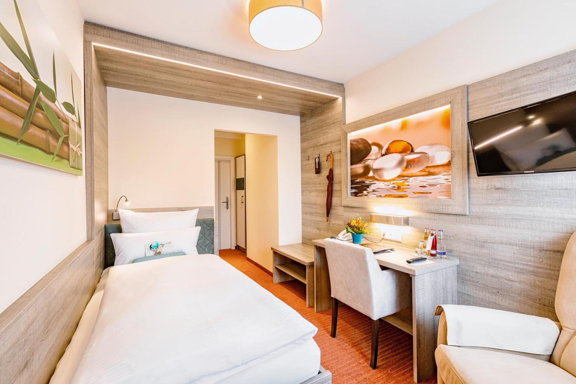 Kur- Und Wellnesshotel Foerch Bad Wörishofen Buitenkant foto