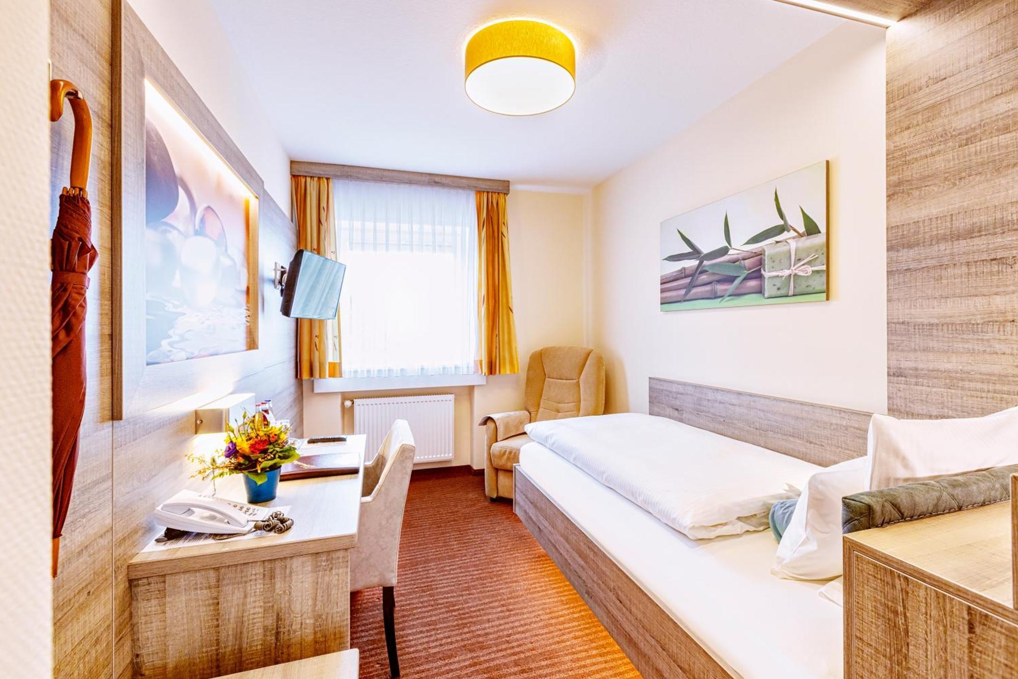 Kur- Und Wellnesshotel Foerch Bad Wörishofen Buitenkant foto