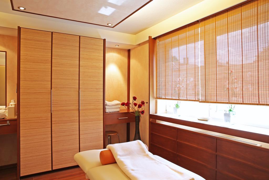 Kur- Und Wellnesshotel Foerch Bad Wörishofen Buitenkant foto