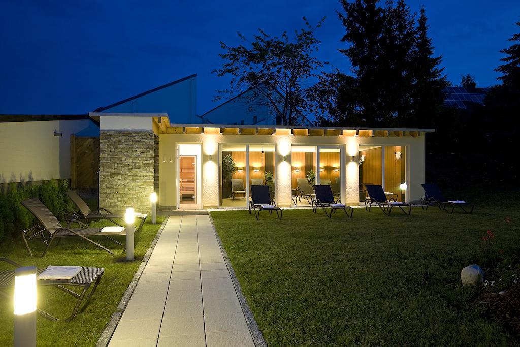 Kur- Und Wellnesshotel Foerch Bad Wörishofen Buitenkant foto