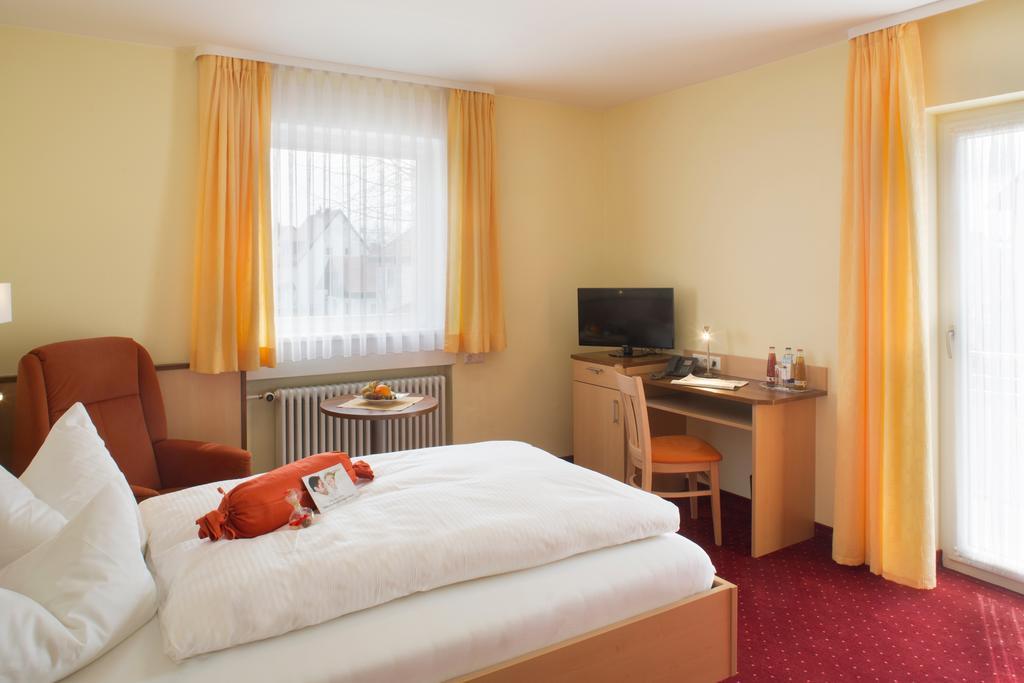 Kur- Und Wellnesshotel Foerch Bad Wörishofen Buitenkant foto